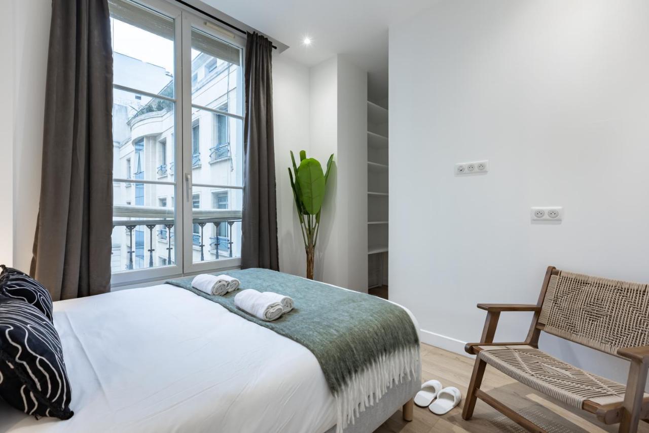 Sweet - Monsigny Paris