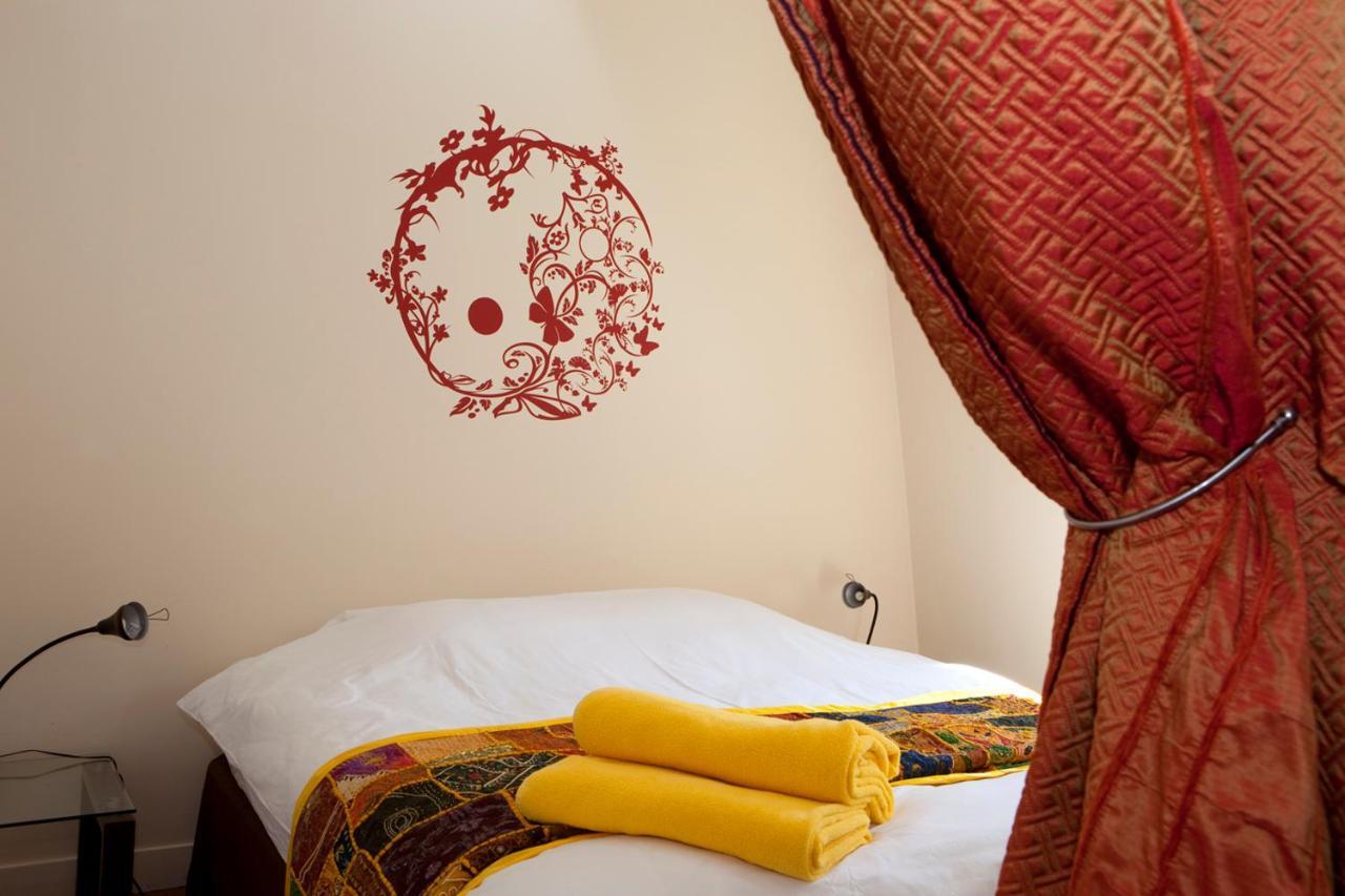 Bed & Breakfast 52 Clichy - D'hotes Paris