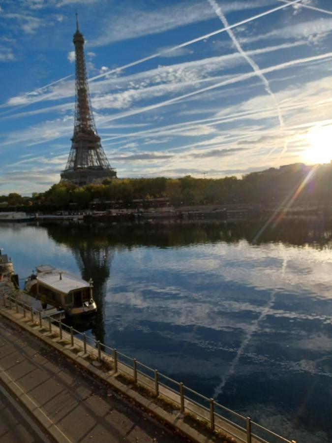 Toureifelchampselysee *