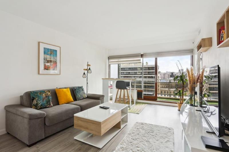 Studio With Balcony - Close To Eiffel Tower Apartment