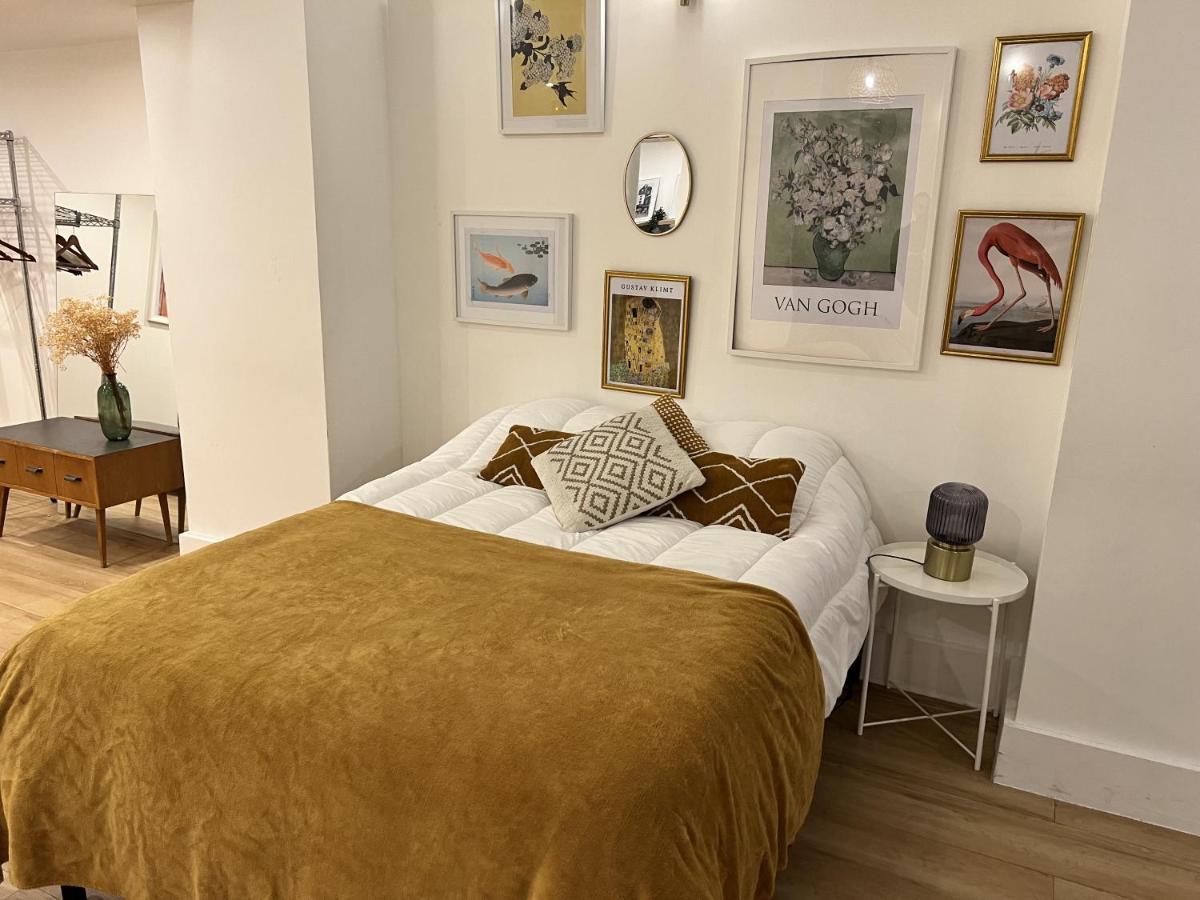 Spacious Loft Heart Of - Easy Access Olympics Apartment *