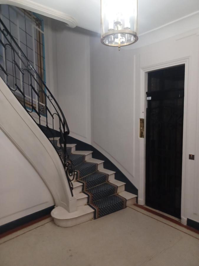 Toureifelchampselysee Appartement Paris