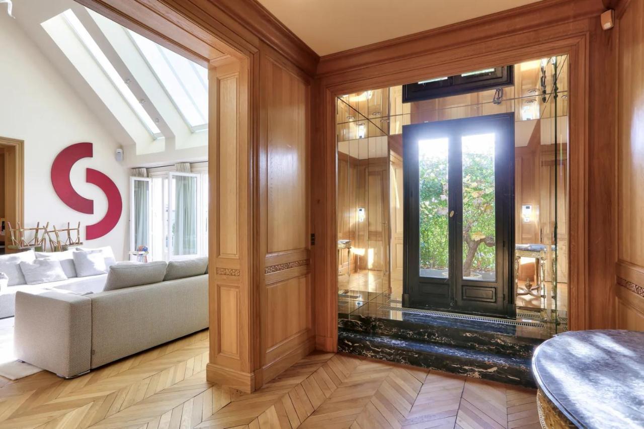 Superb Penthouse * Paris