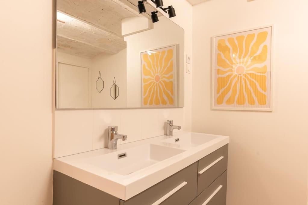 Design Architect Loft For 10 Guests Near Metro Apartment