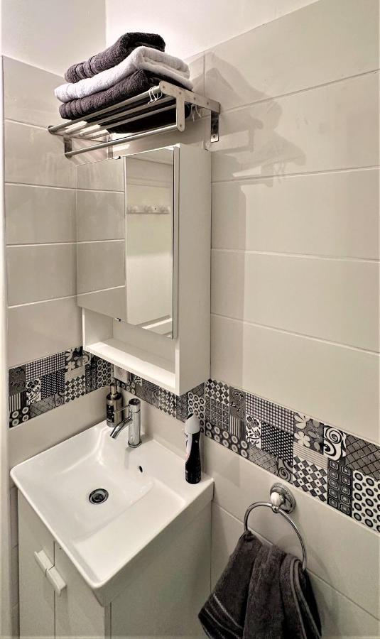 Appartement A In Heart Of Montmart Sacre Coeur Paris