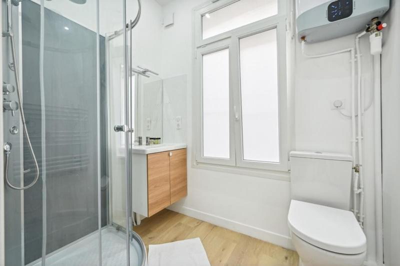 14e ,cosy 2 Pieces Renove Apartment