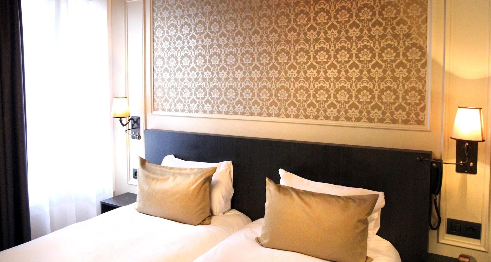 Western Le Montmartre - Saint Pierre 3*