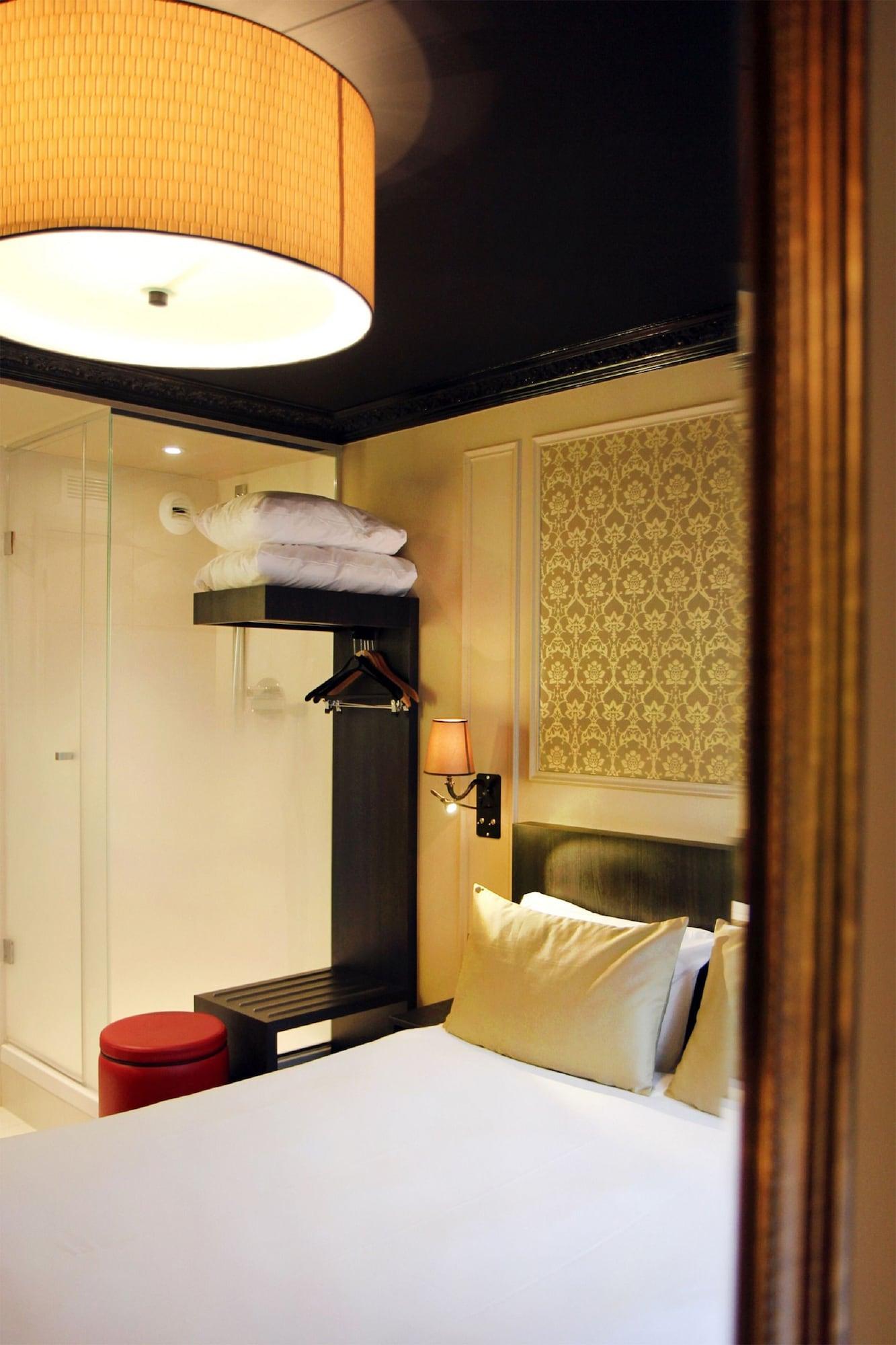 Western Le Montmartre - Saint Pierre Hotel