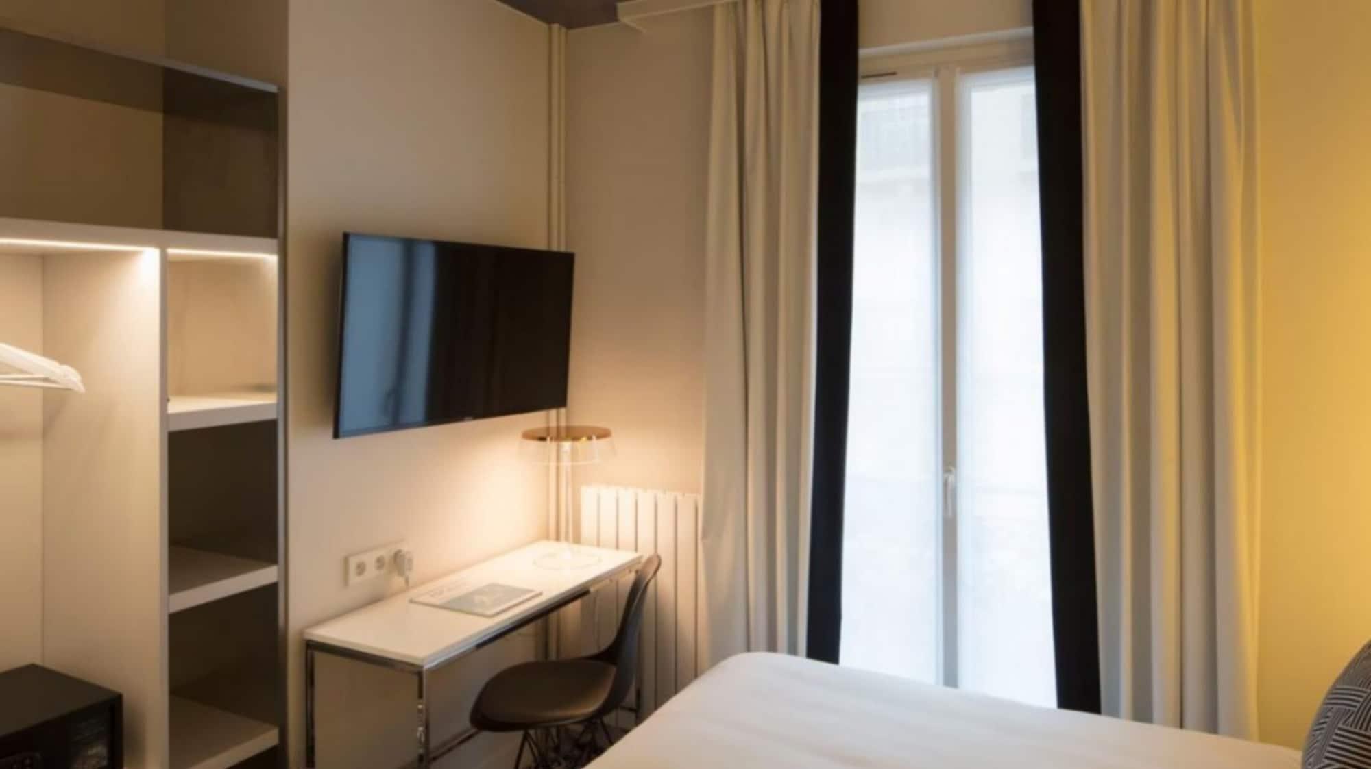 Hotel Nouvel Eiffel 3*