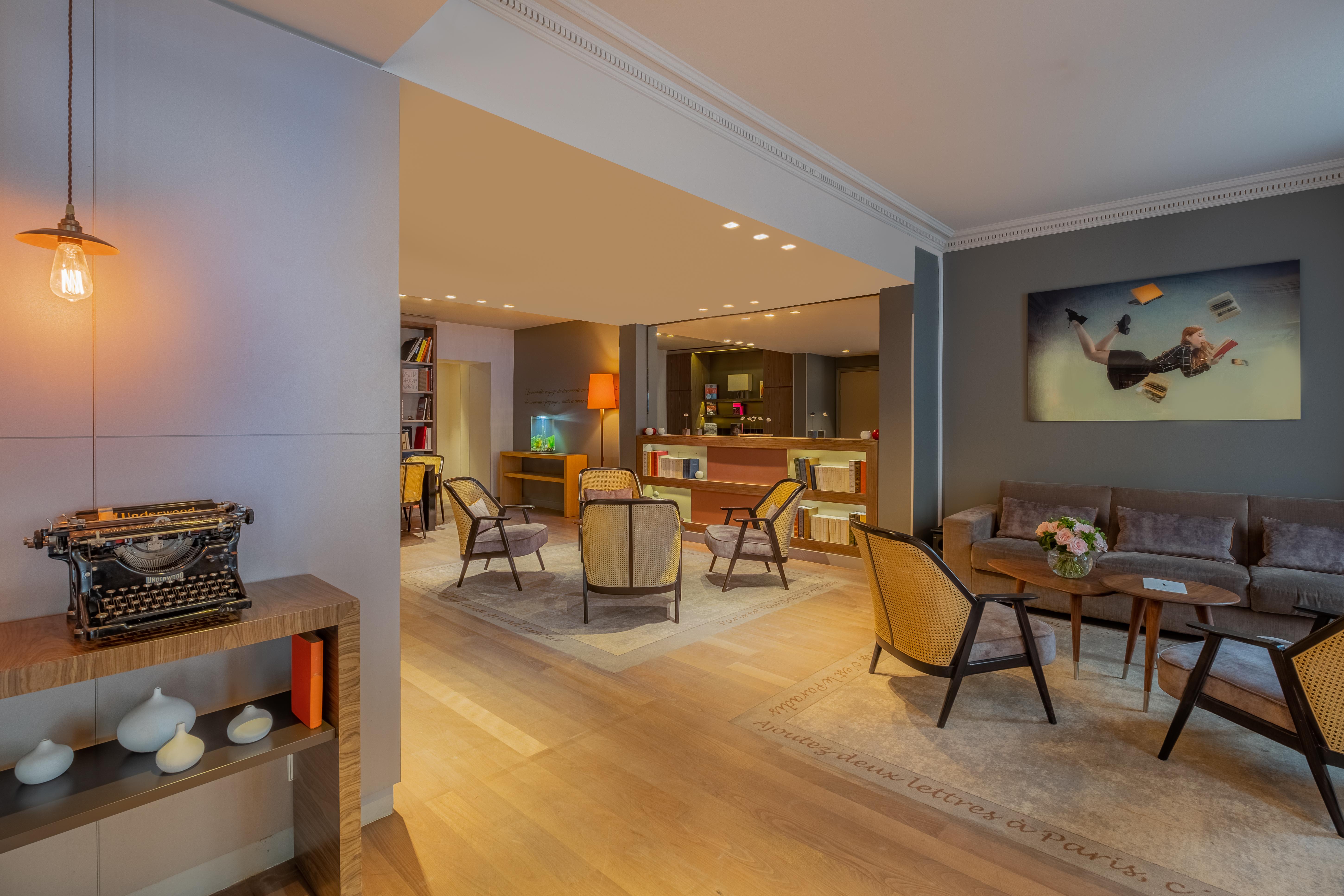 Hotel Le Tourville By Inwood 4*