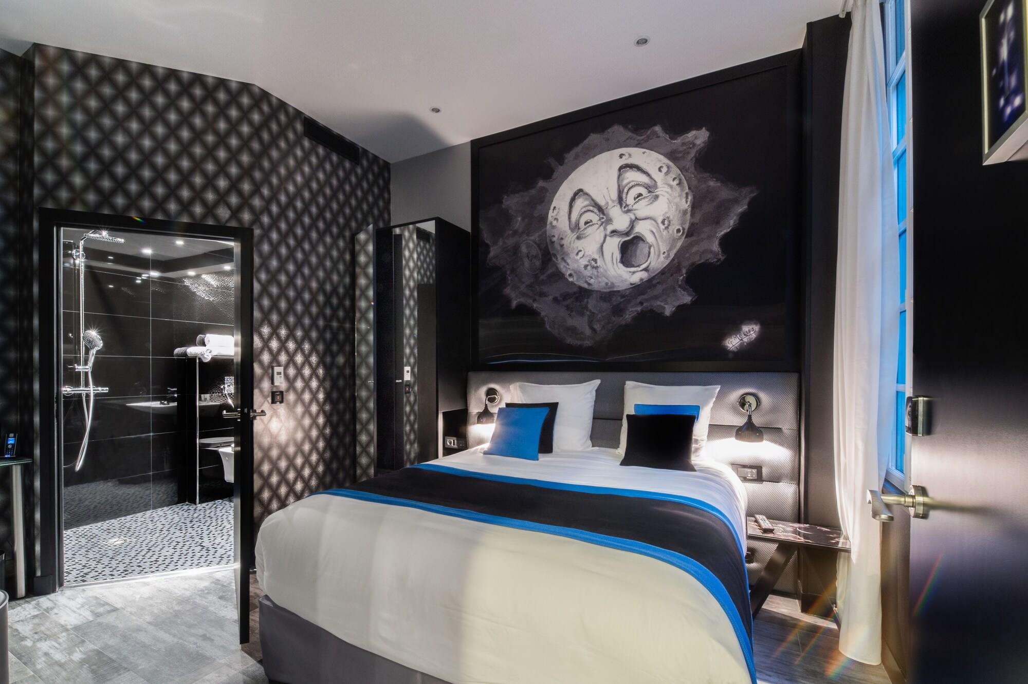Hotel Splendor Elysees Paris