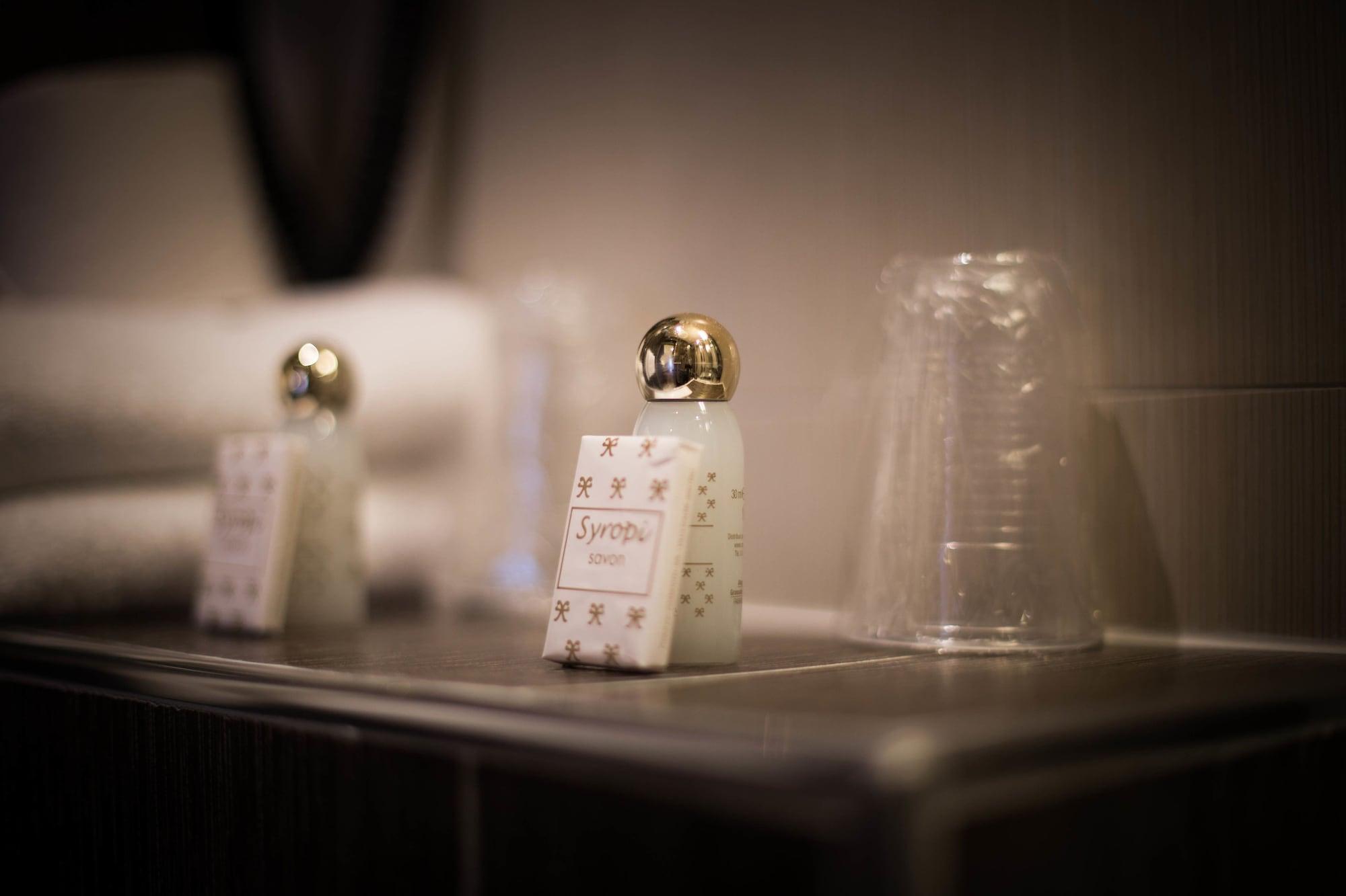 Hotel Victor Masse 2*