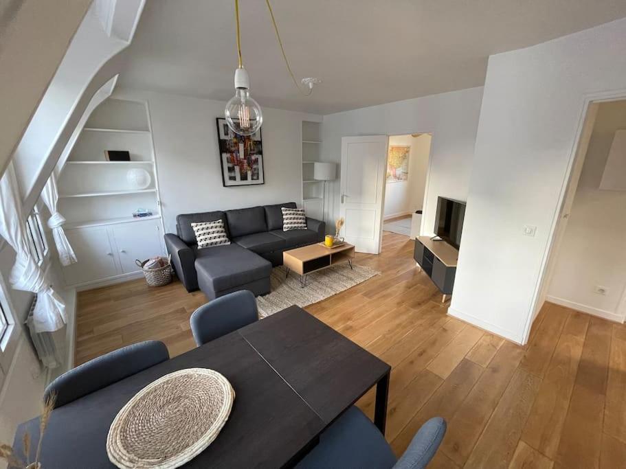 Bright Modern Apartment, 2 Bedrooms, 6 Guests Appartement Paris