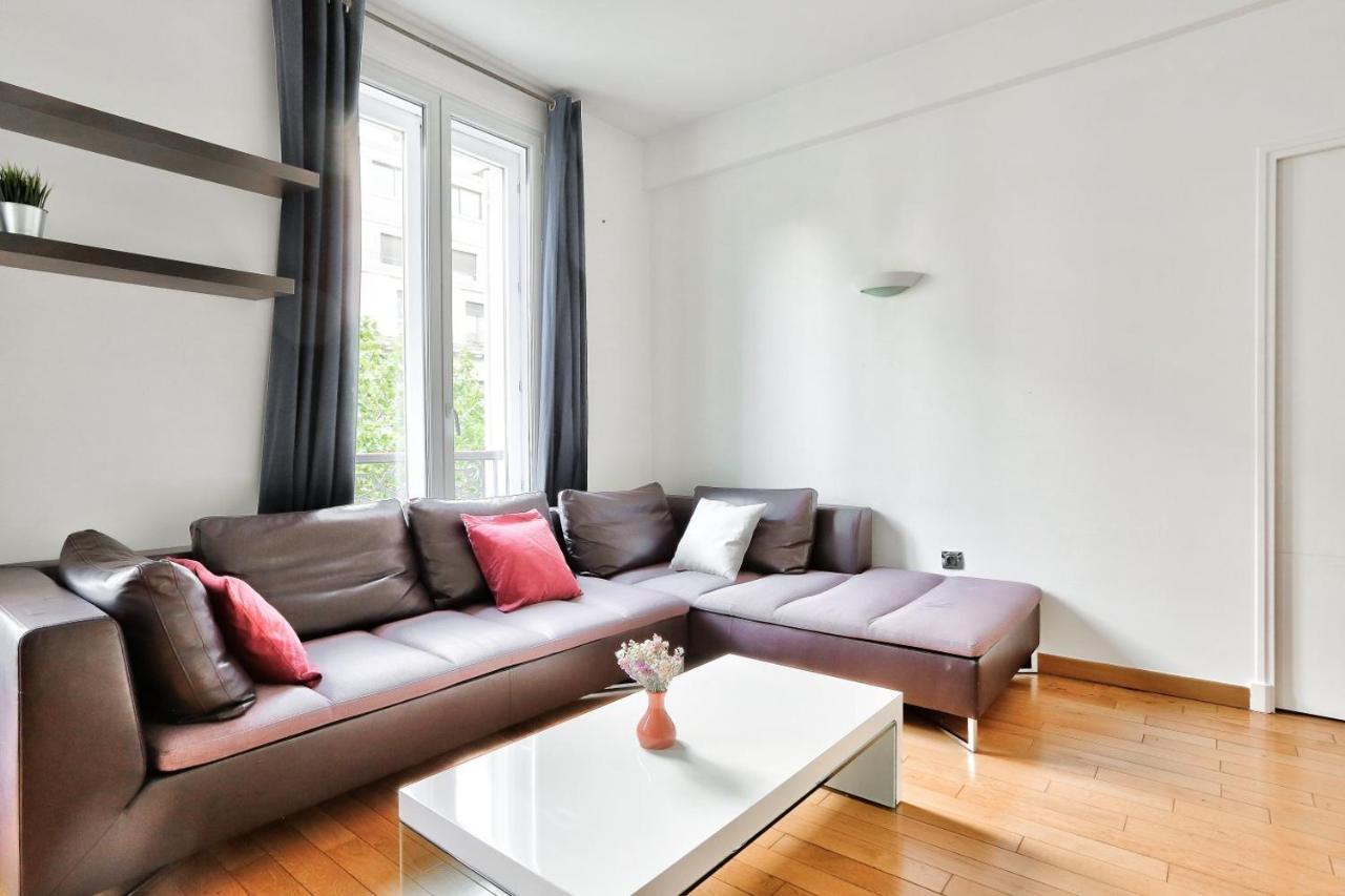 Quartier Champs-elysees 4 Free Netflix * Paris