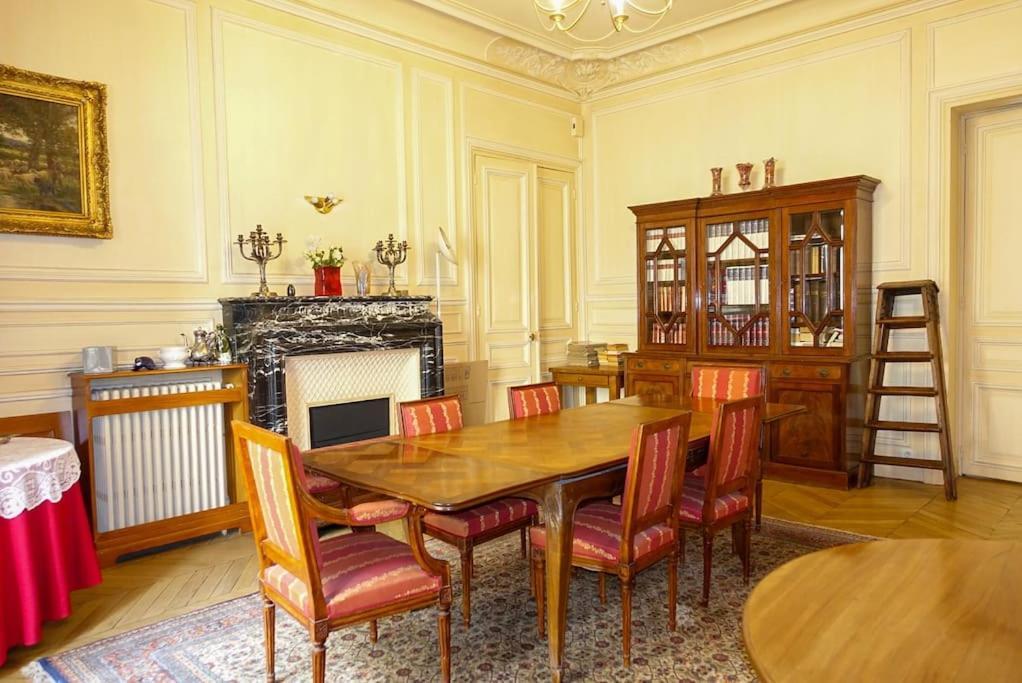 Monceau/villiers : Magnifique 6p Apartment *