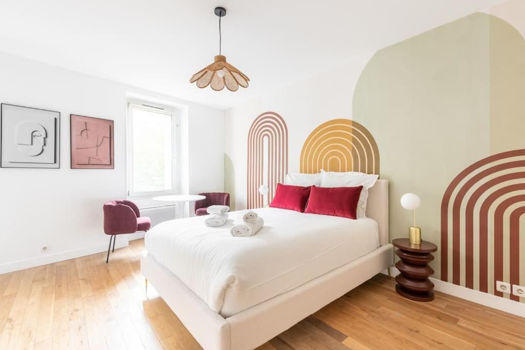 Appartement Place De La Nation - 2gg - Ii