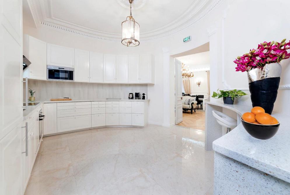 Galeries Lafayette - 7 Bedrooms - Lift - Aircon Appartement *