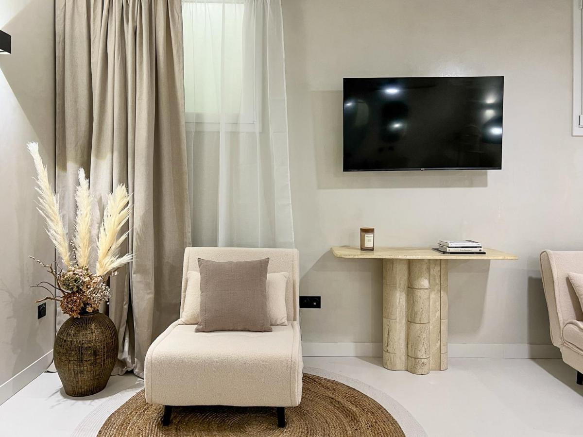 Apartment Superb Palais Royal Louvre Museum Free Netflix