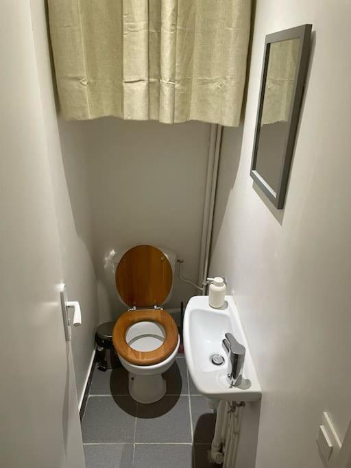 50m2 Private In Center Apartment