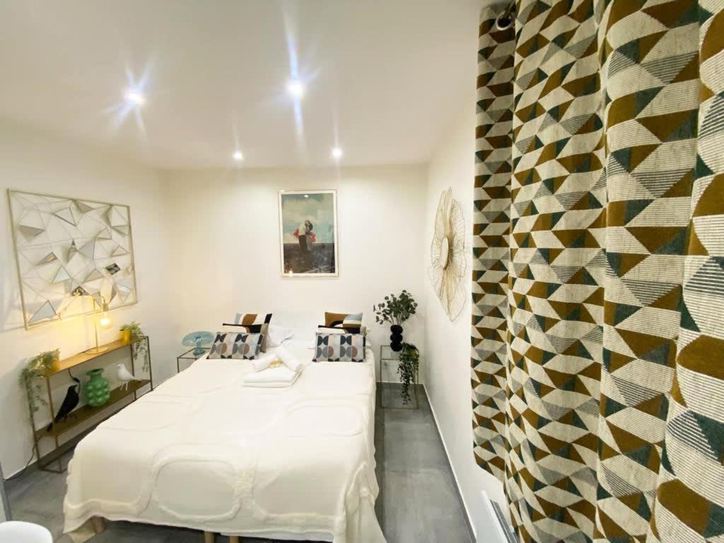 Studio Lumineux Et Bien Equipe A 15 - 2p - Flat-guest Appartement