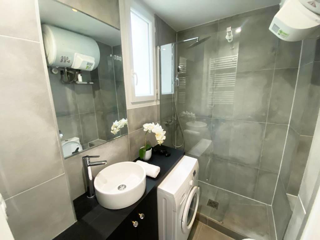 Studio Lumineux Et Bien Equipe A 15 - 2p - Flat-guest Appartement *