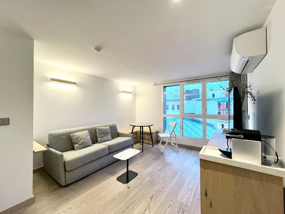 Apartment Parisian I118944i1 Chambreimontmartre-pigalle