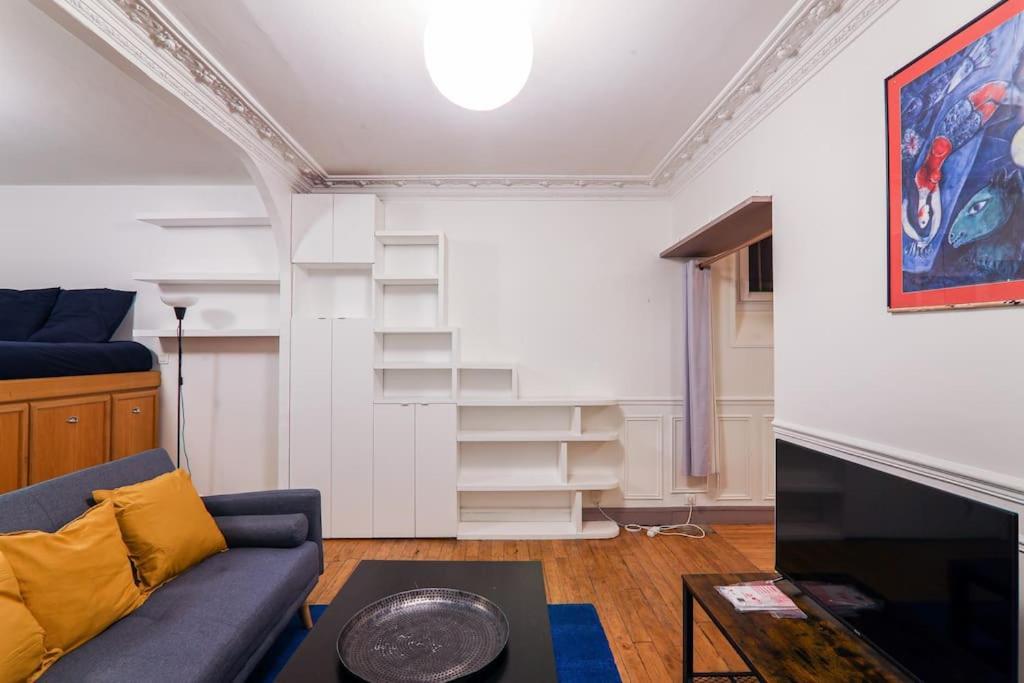 Studio Tour Eiffel Garibaldi Appartement Paris