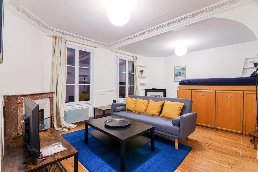 Studio Tour Eiffel Garibaldi Appartement Paris