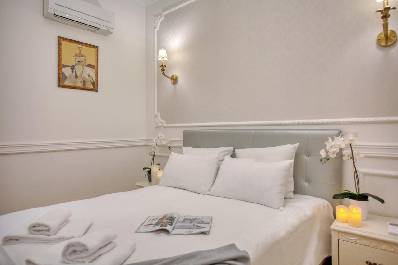 Galeries Lafayette - 7 Bedrooms - Lift - Aircon Appartement
