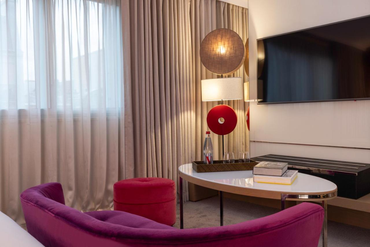 Hotel Etoile Maillot 4*