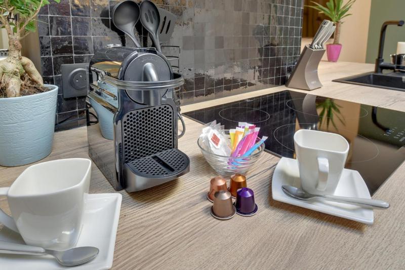 Apartment 166 Roza - Superb In Paris. Paris