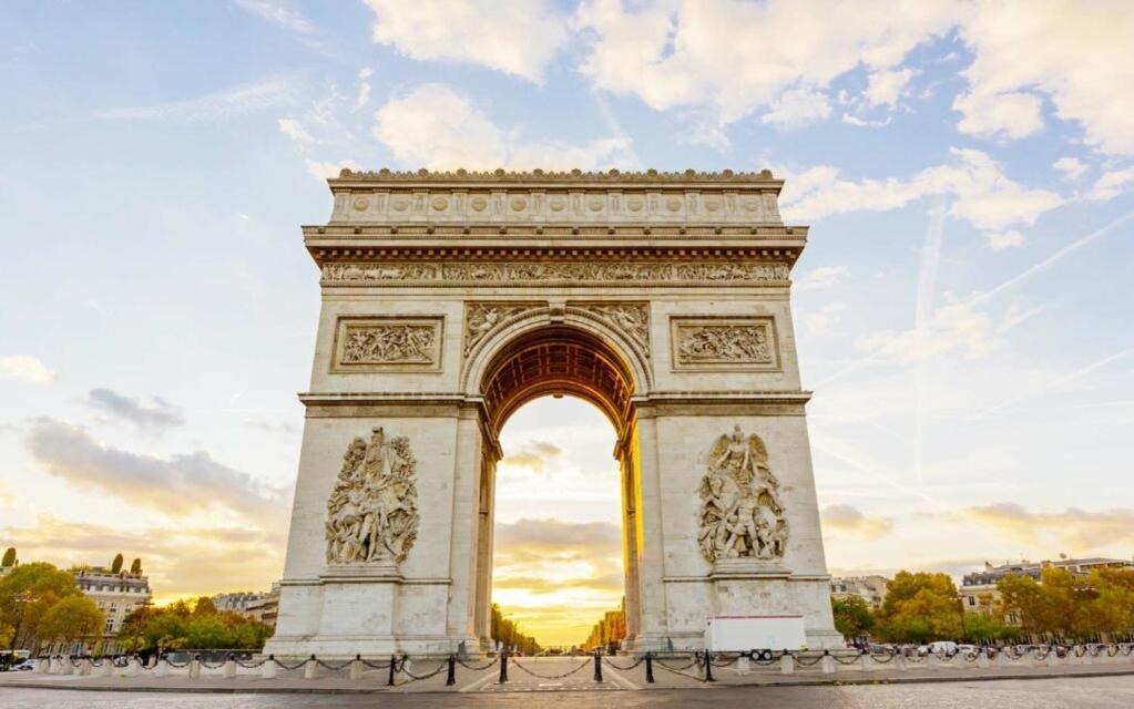 Ah Gauche Magnifique Appart Champs Elysées - 6p *