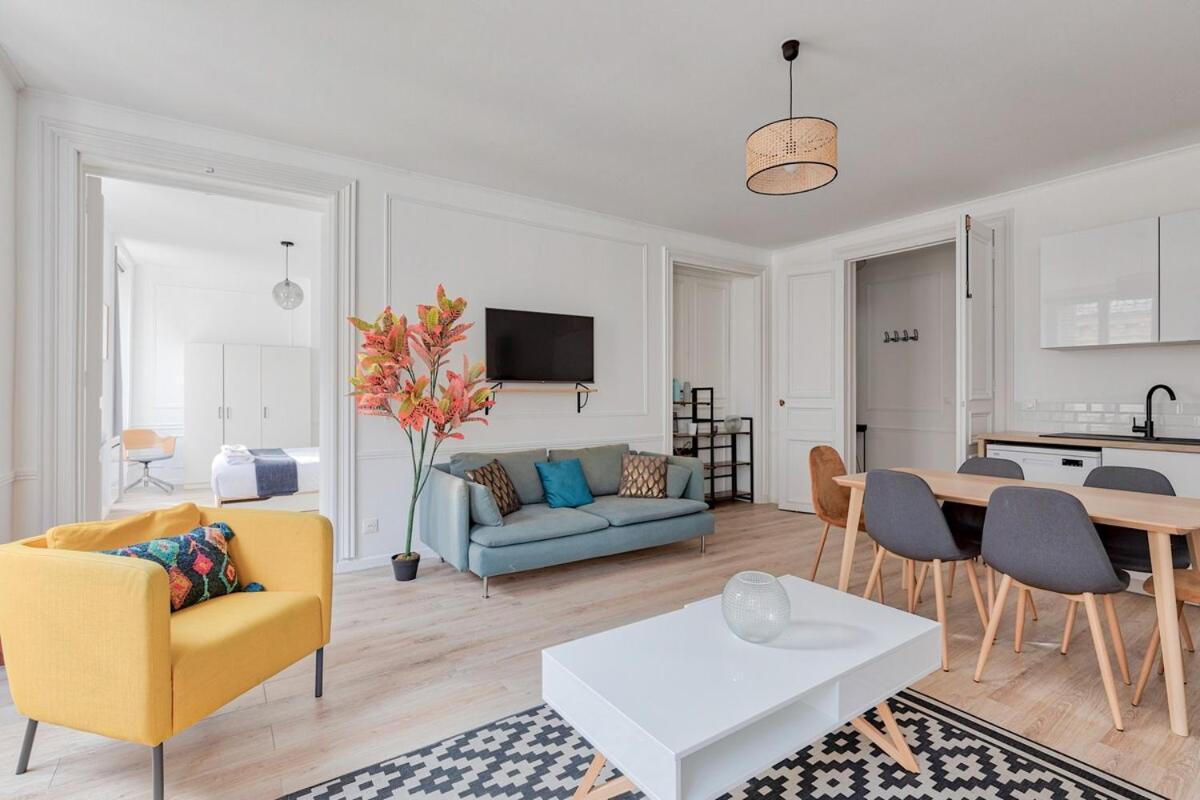 Appartement Ah Face Pretty Champs Elysées - 6p Paris