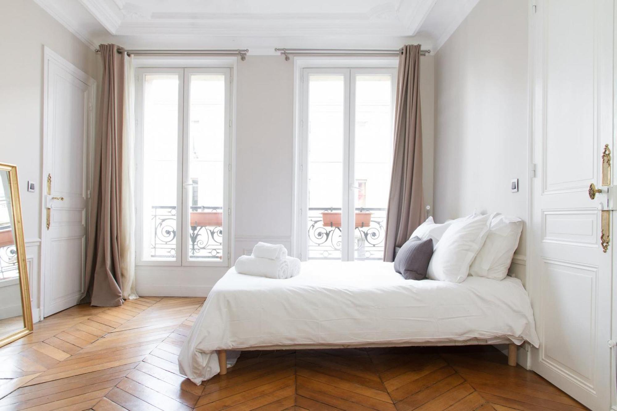 Apartment Francs Bourgeois - Marais - 2br - Cityapartmentstay Paris