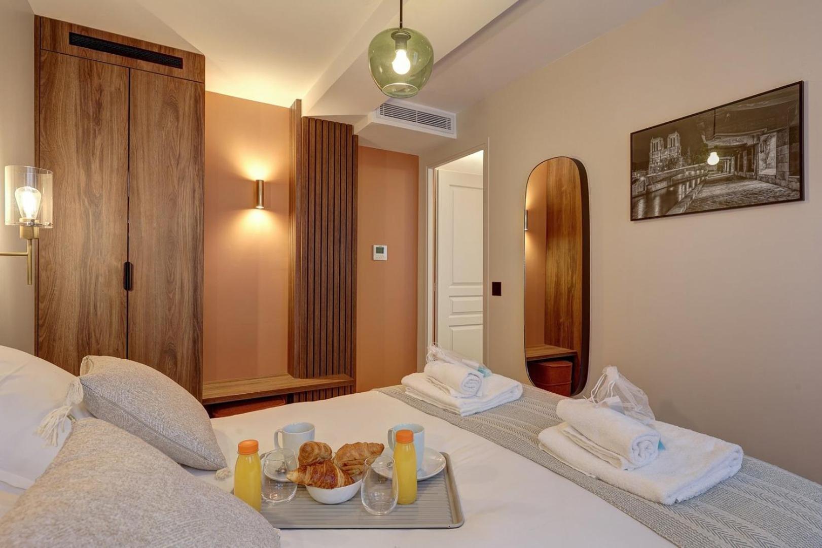 367 Fondary 1 - Superb In Paris