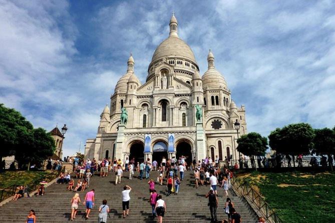 Luxury Batignole Paris