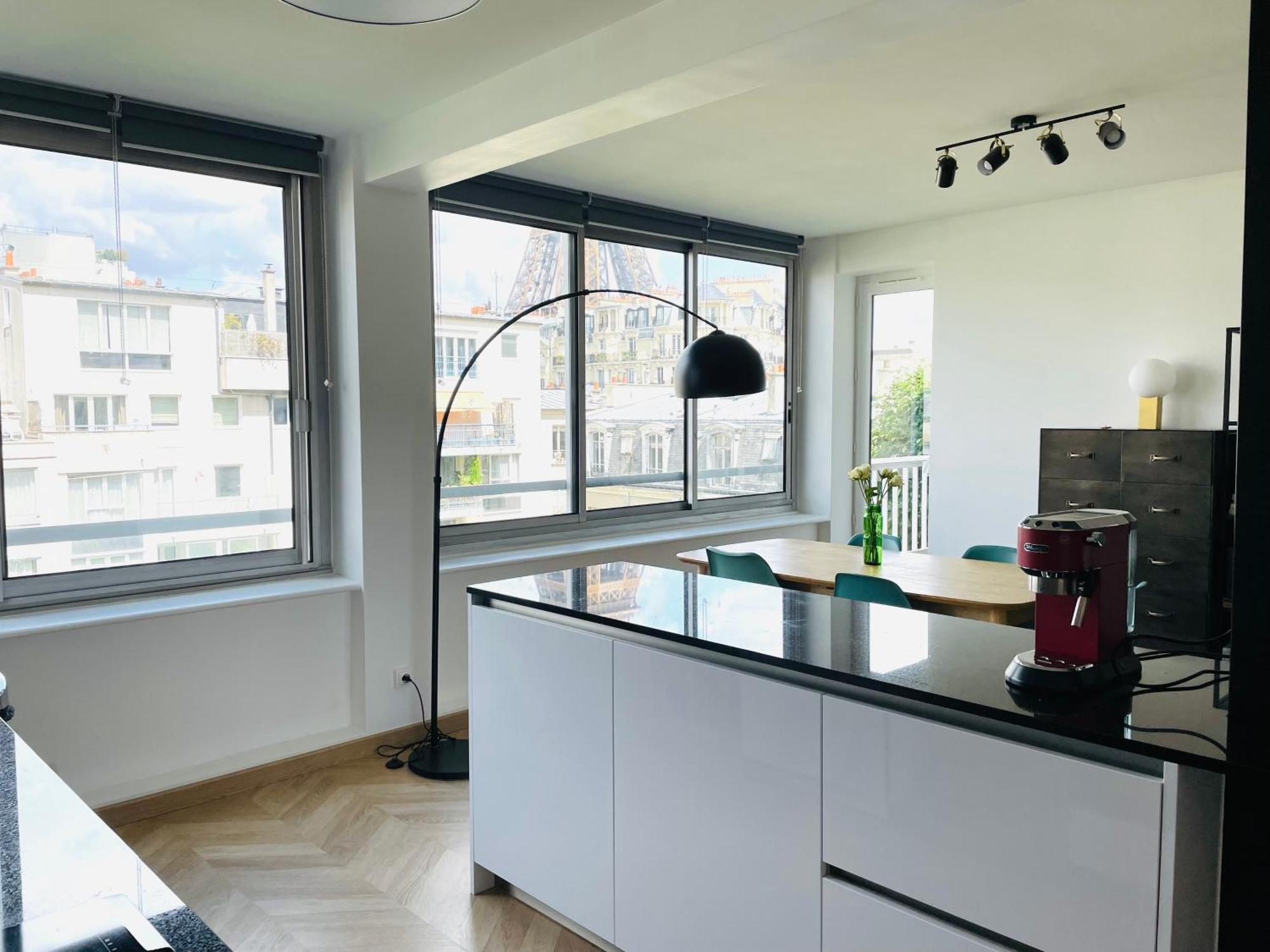 Apartment Superb Flat With Iconic Eiffel Tower View *