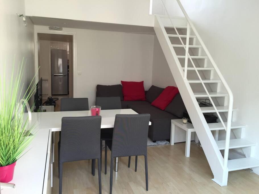 Apartment Duplex Pres Des Champs-elysees *