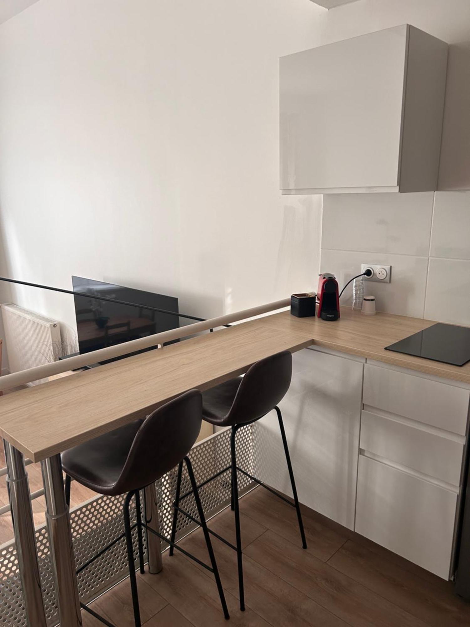 Apartment / Loft 8eme Paris