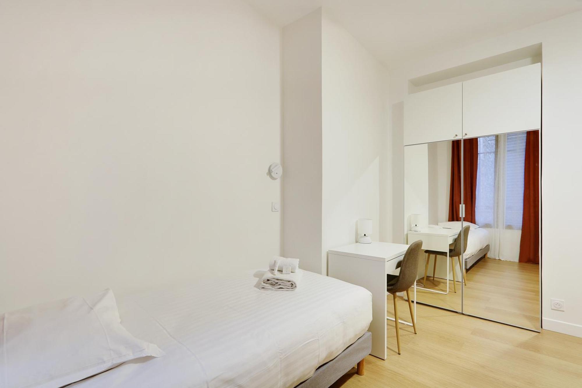 Appartement Pick A Flat's In Reuilly-diderot - Rue De Reuilly