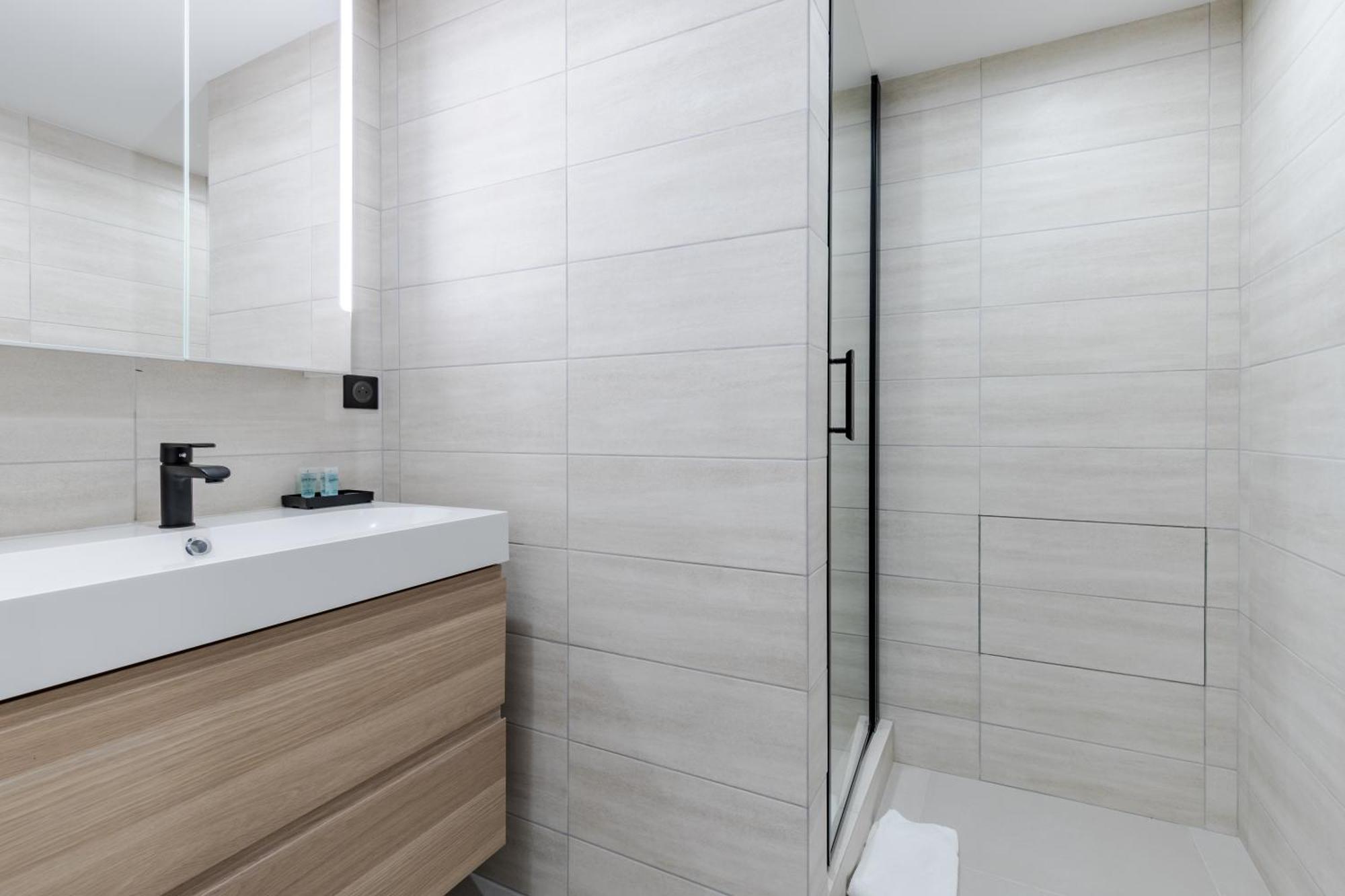Appartement Design En Duplex 2Br A Oberkampf * Paris