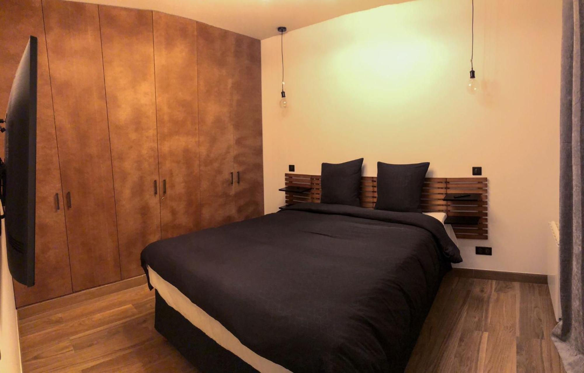 Parking Gratuit - Montmartre Charme & Patio Prive - Sacre-coeur Metro Anvers Paris