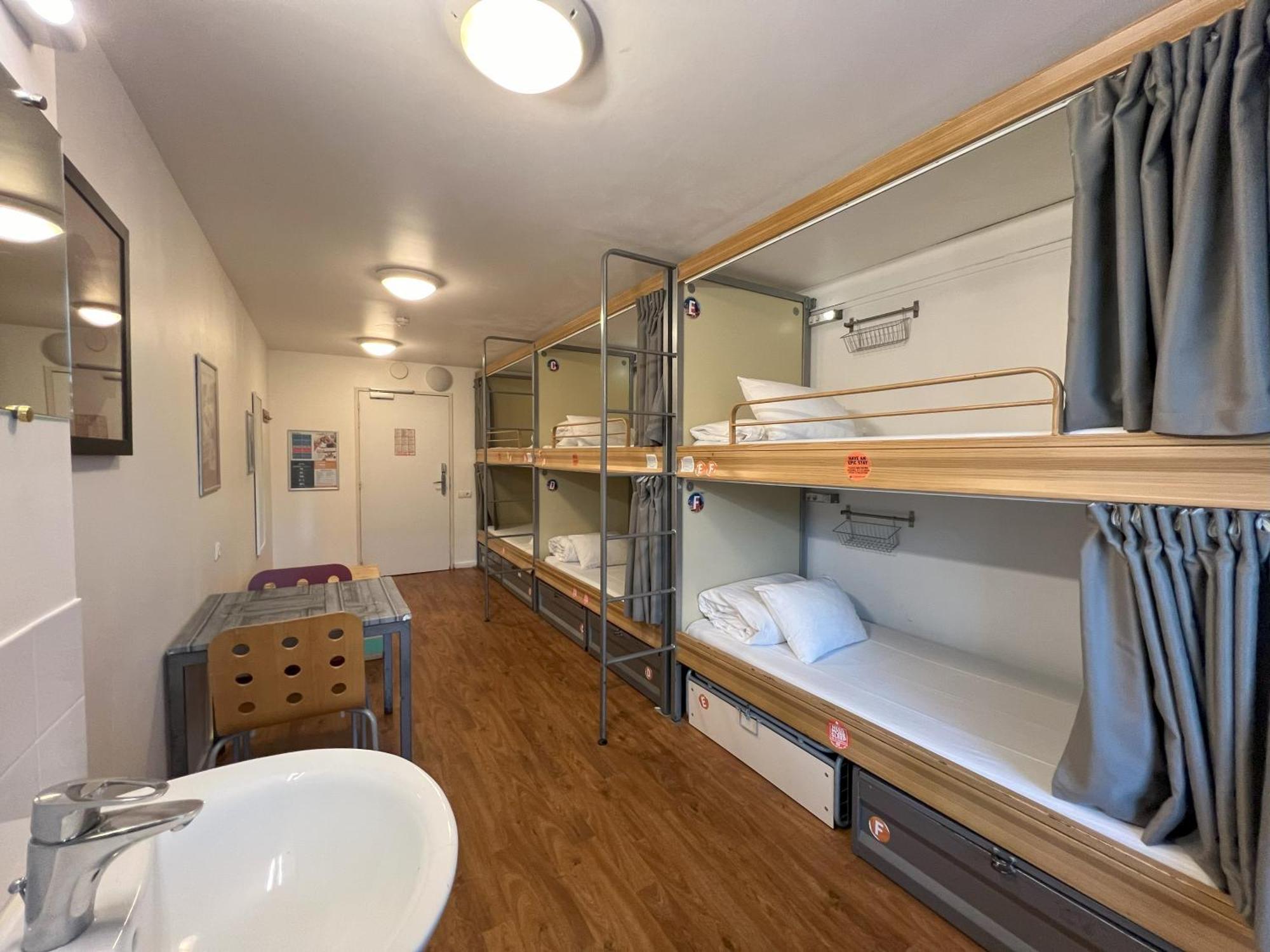 St Christopher's - Canal Hostel *