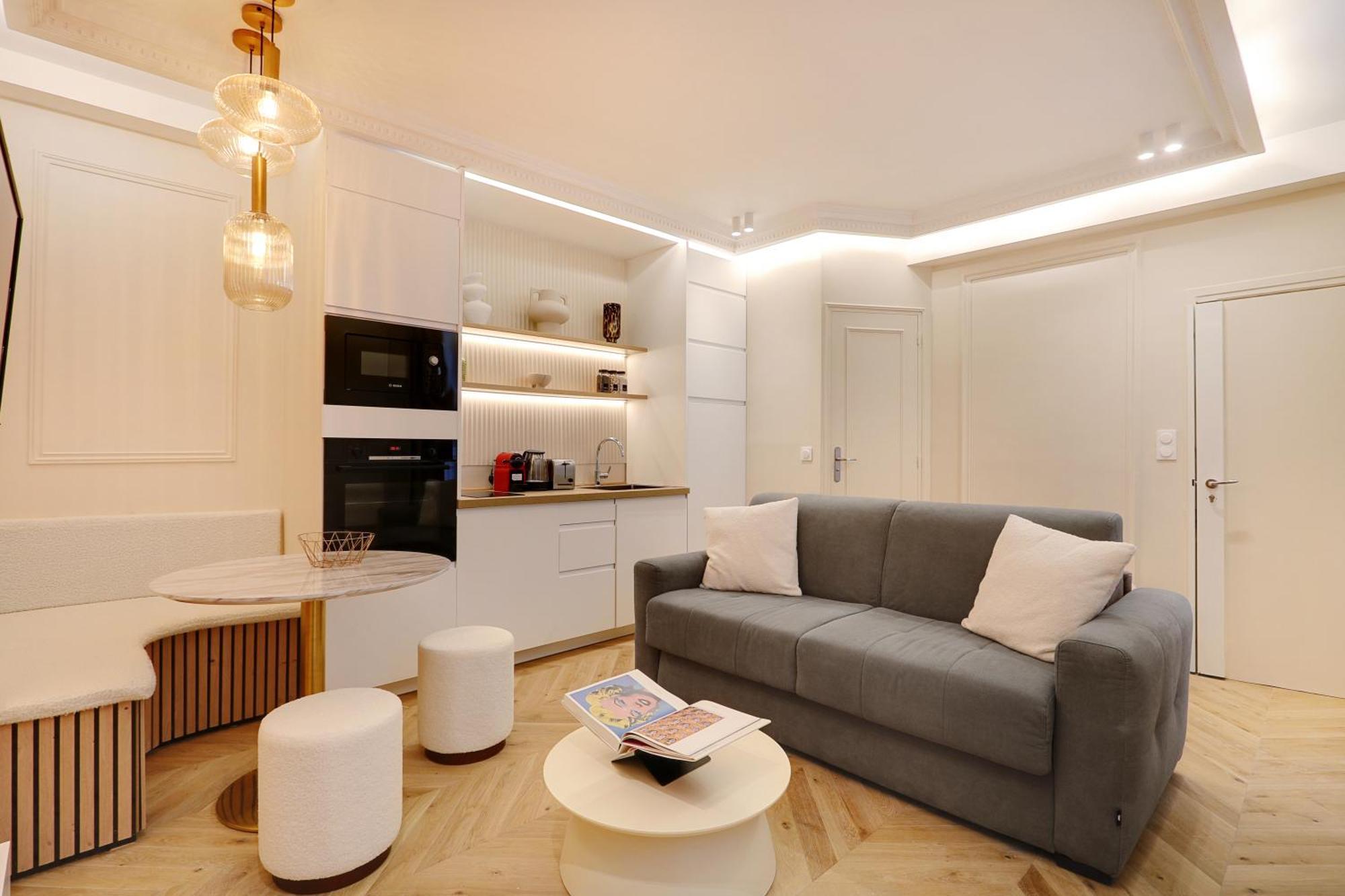 Apartment Off Majesti Upper Marais Apartment- Rue Du Faubourg Saint-martin *