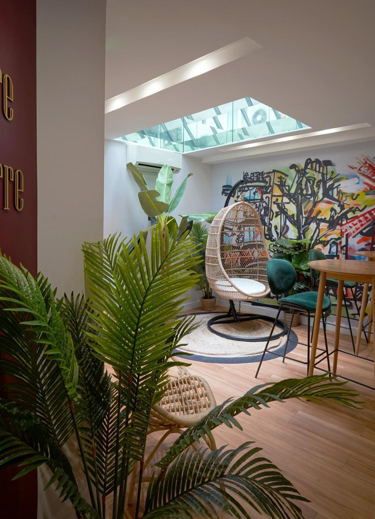 Western Le Montmartre - Saint Pierre Hotel 3*