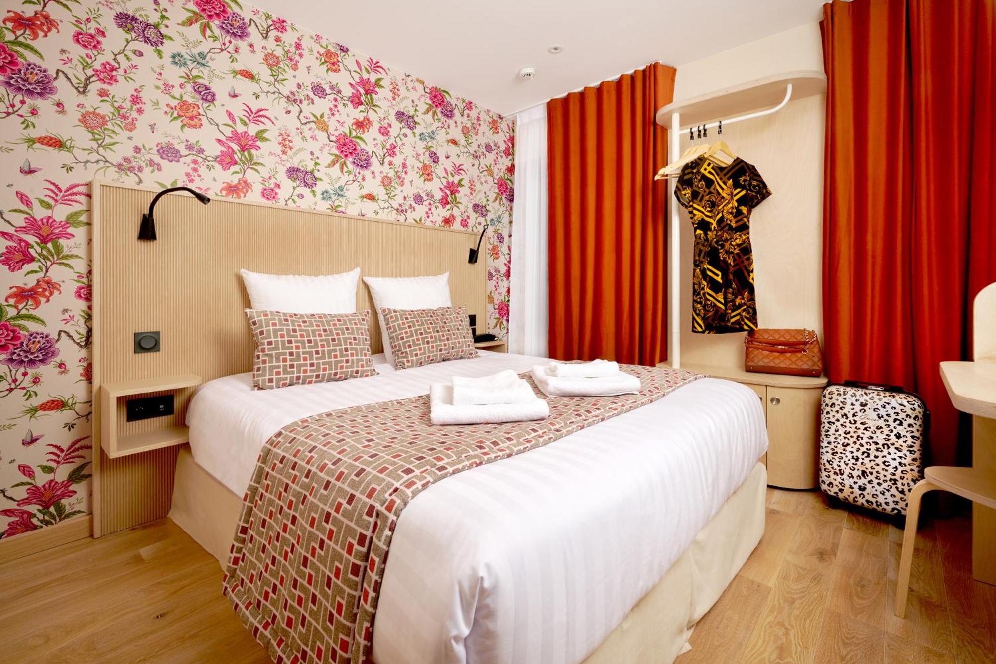 Hotel Vlh Montparnasse Eiffel 3*