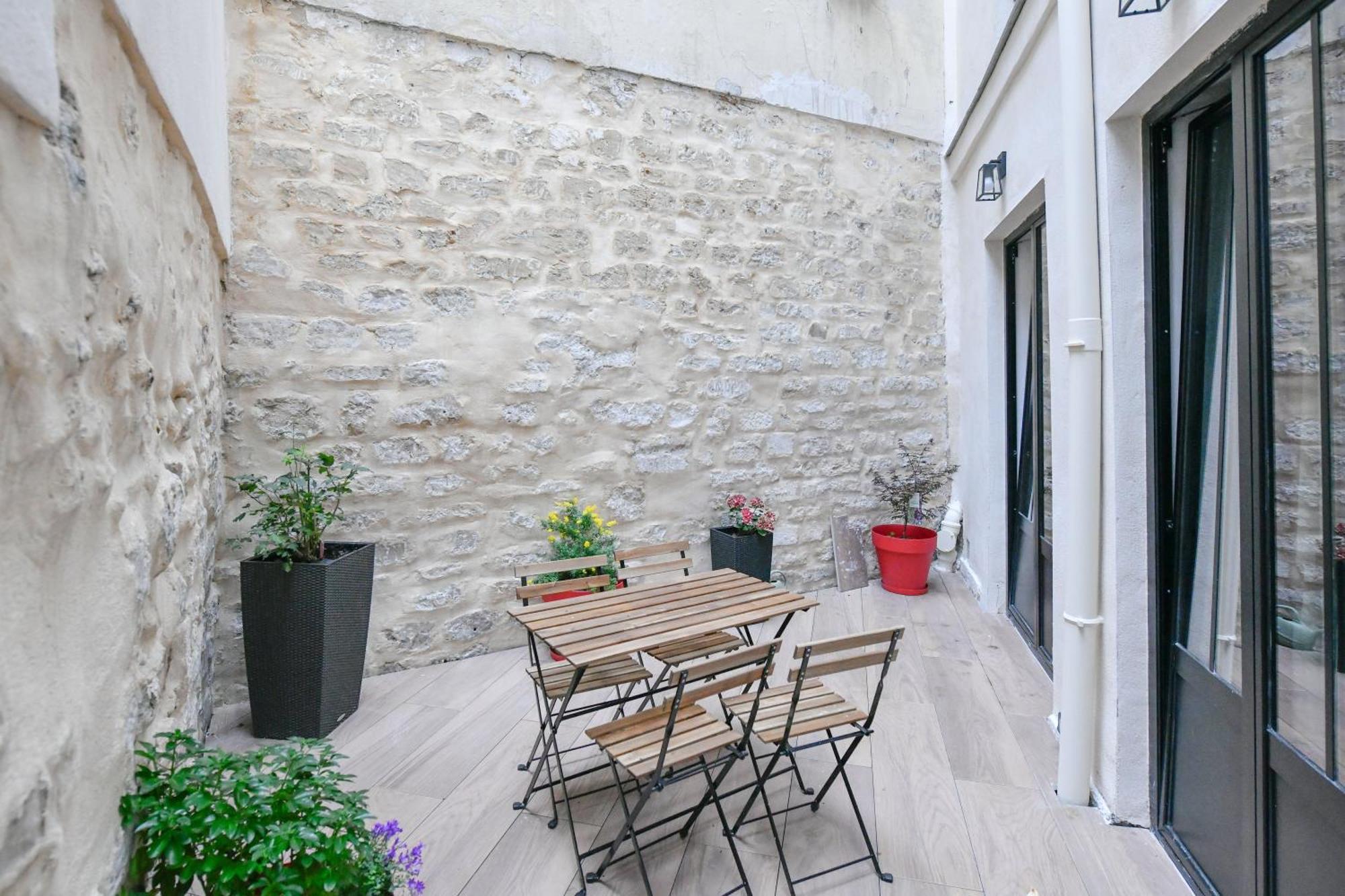 Parking Gratuit - Montmartre Charme & Patio Prive - Sacre-coeur Metro Anvers * Paris