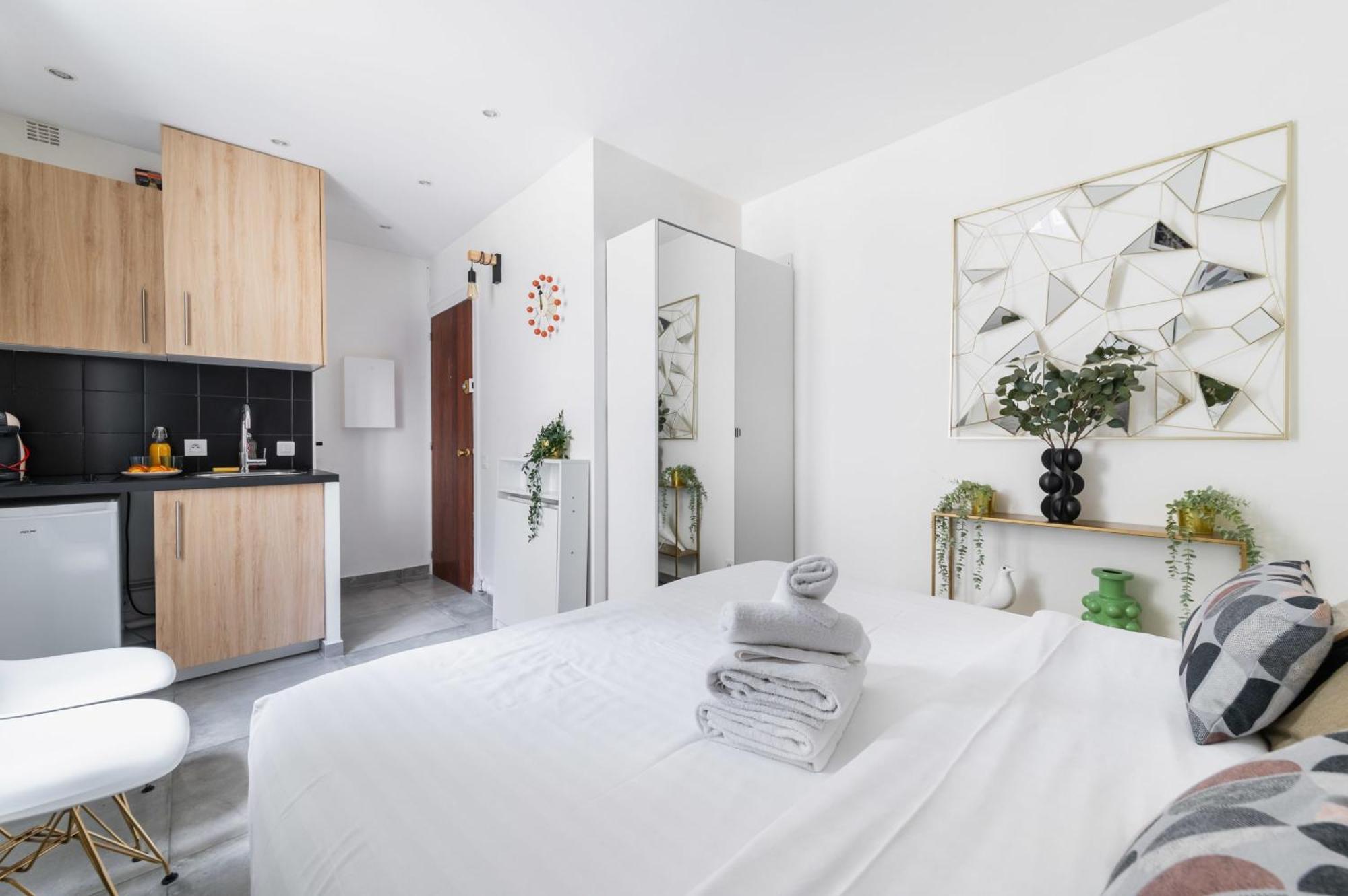Appartement Studio Lumineux Et Bien Equipe A 15 - 2p - Flat-guest Paris