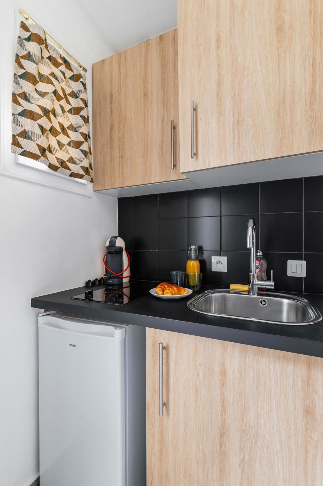 Studio Lumineux Et Bien Equipe A 15 - 2p - Flat-guest Paris