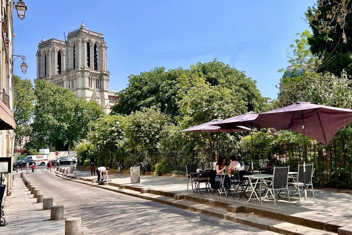 A Gem At Notre Dame Apartment Paris